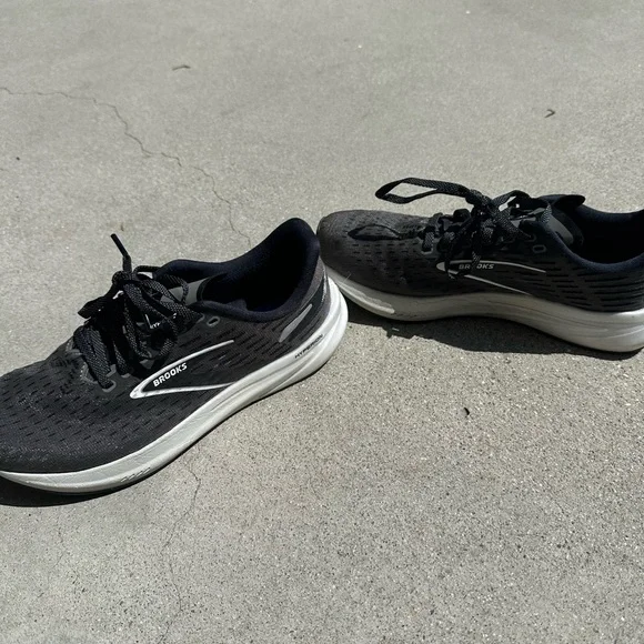 EUC Brooks Hyperion Training Shoe - Picture 4 of 8